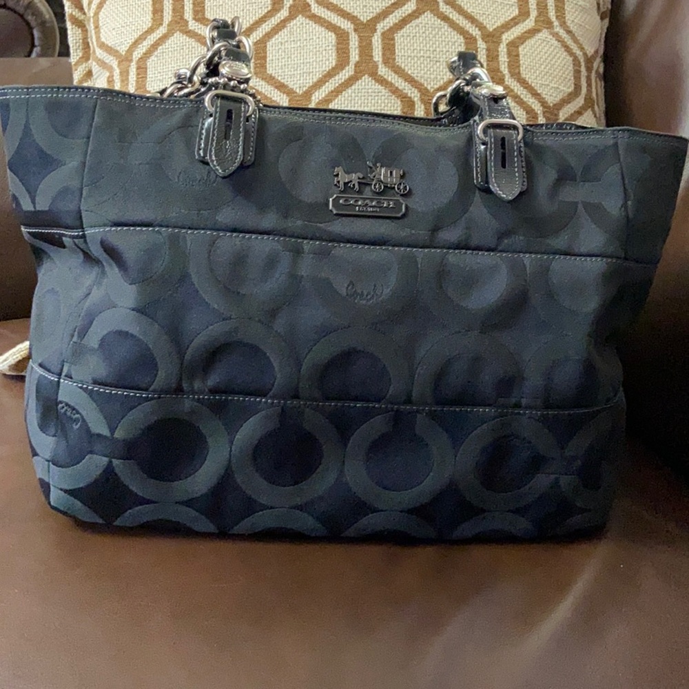 Like New|| Vintage COACH Shoulder Bag